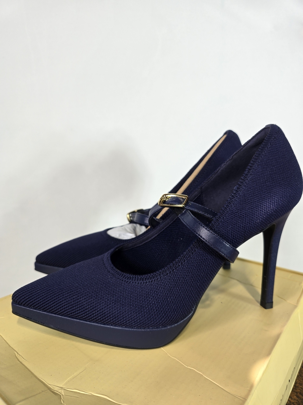 Cosy Island Women’s Navy Mary Jane Pointed Toe Pumps Size 8.5